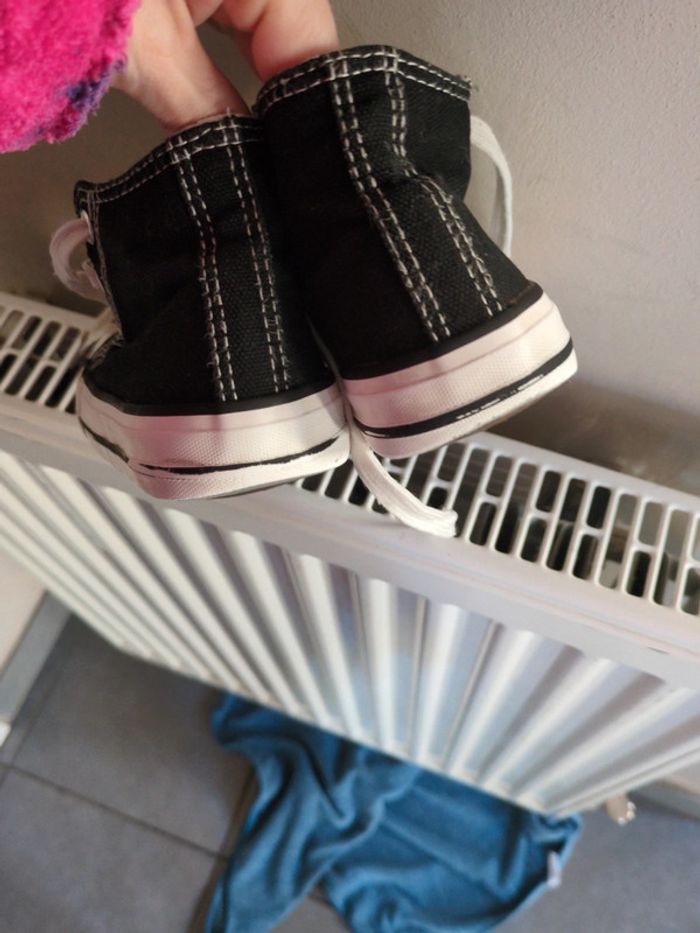 Chaussures à lacets fille t 26 - photo numéro 2