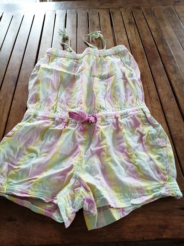 Lot 2 combishorts
