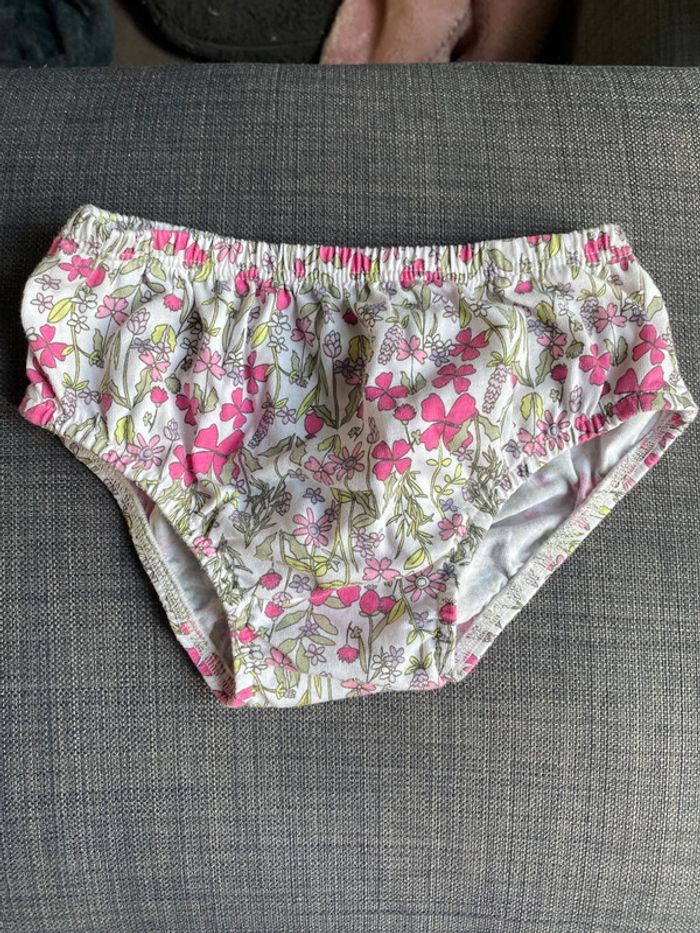 T-shirt + culotte fleurs manches courtes bébé fille 18m - photo numéro 3