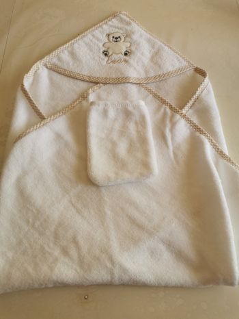 Cap de bain et gant de toilett