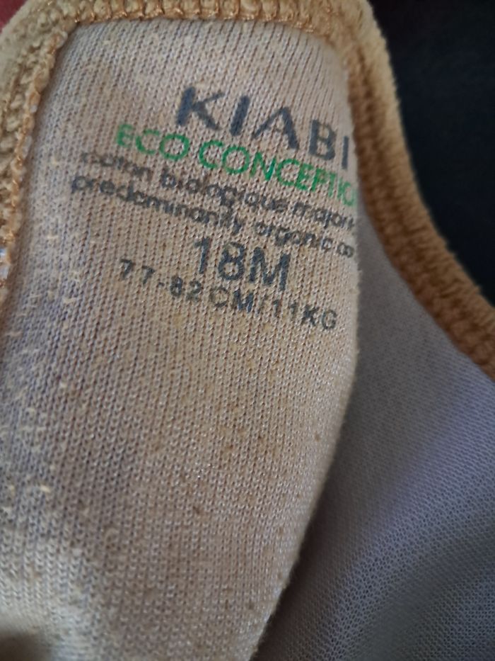Lot de 2 grenouillères pyjamas jaune fleurs et blanc chat à rayures rouges  fille 18 mois  kiabi Et absorba - photo numéro 7