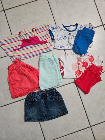 Lot 14 vêtements été fille 12 mois