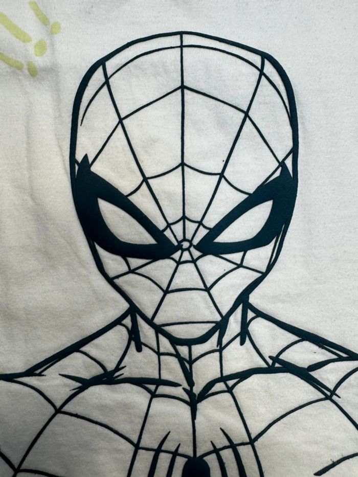TEE shirt Spider Man 6 ans - photo numéro 4
