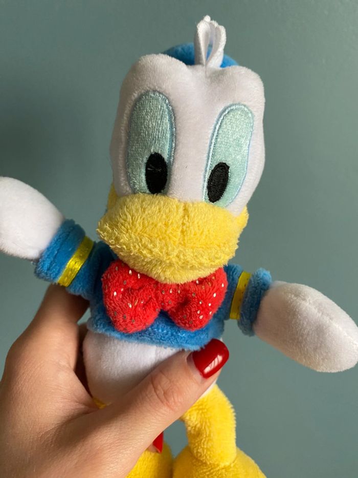 Mini peluche Donald très mignonne Disney - photo numéro 4