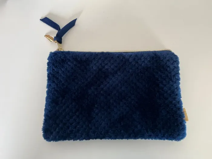 Pochette bleu
