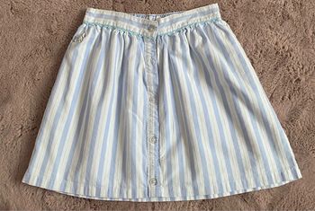 Jupe courte boutonée