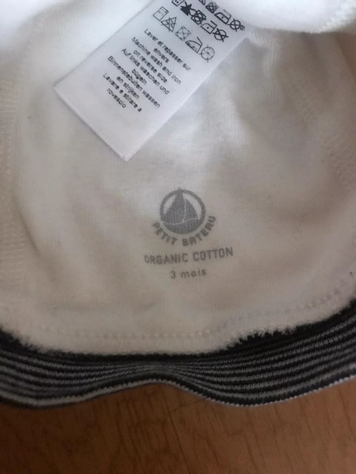 Bonnet 3 mois petit bateau - photo numéro 2