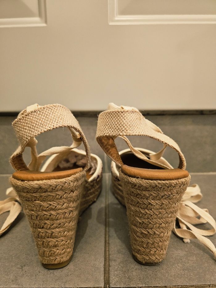 ✨ Escarpins compensés Miss Liberto – Taille 41 ✨ - photo numéro 4