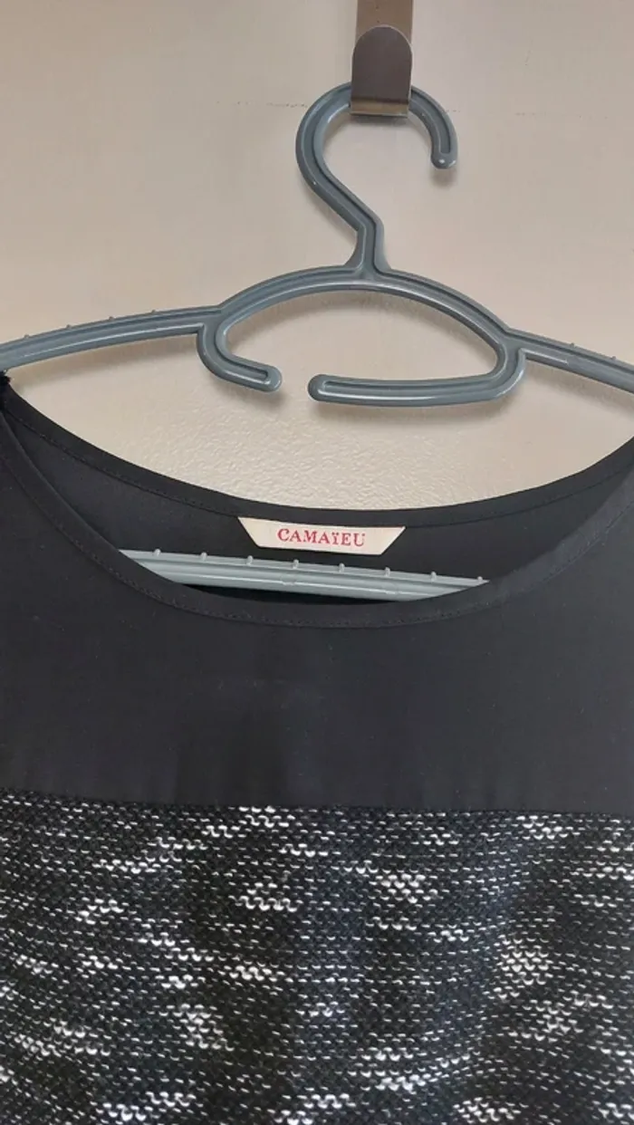 Blouse Camaïeu taille 36 - photo numéro 2
