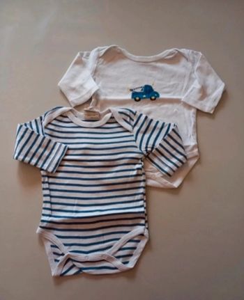 Lot 2 bodies ML bébé garçon t 3 mois