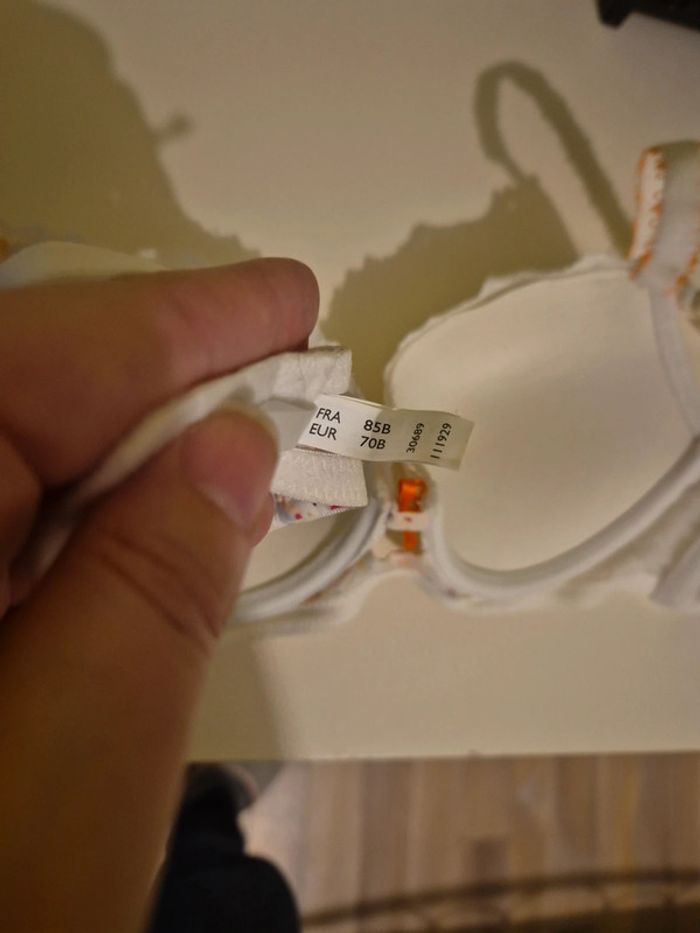 Soutien gorge - photo numéro 3