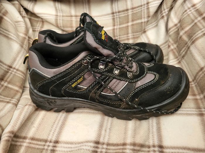 Chaussure de sécurité 44 - photo numéro 4