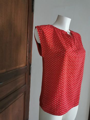 Blouse rouge à pois blancs Naf Naf