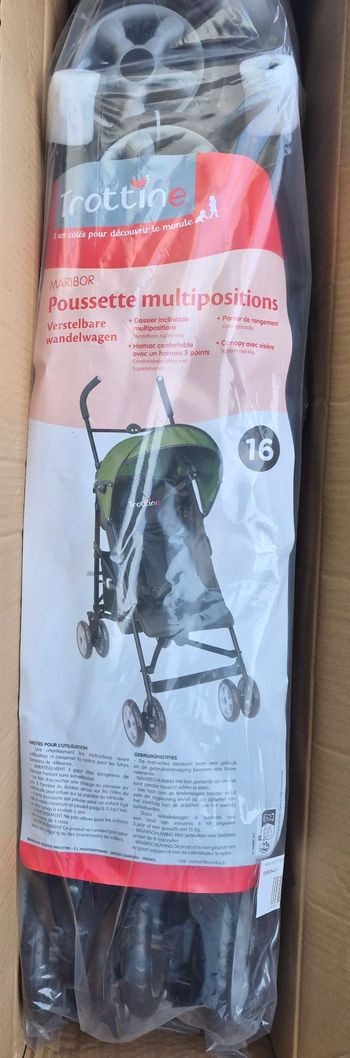 Poussette Multipositions Compact TROTTINE Maribor Neuve.
