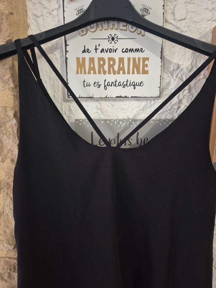 Magnifique débardeur avec bretelles croisées dans le dos noir Etam taille 34 - photo numéro 6