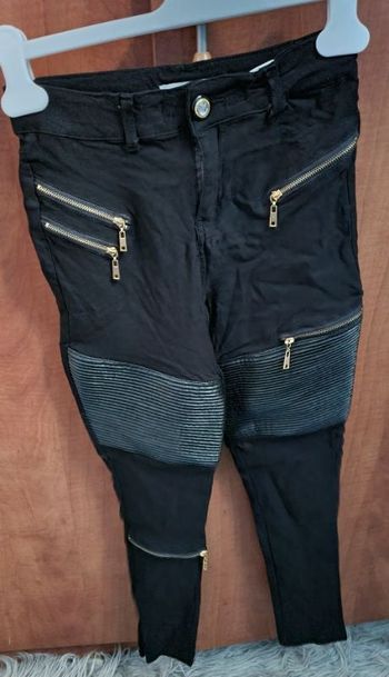 Pantalon noir avec zip taille 32