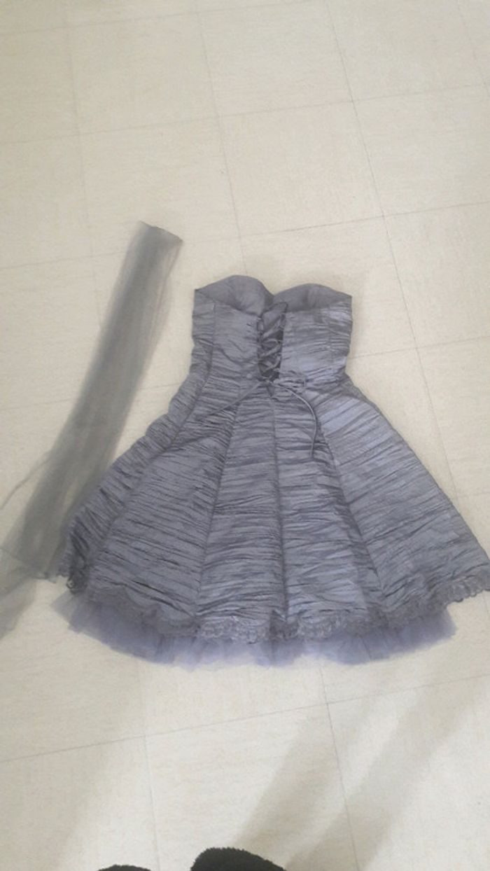 Robe de cérémonie - photo numéro 4