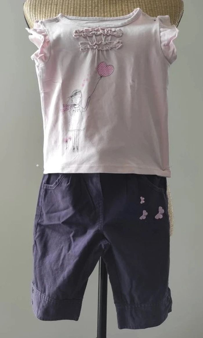 15 € Ensemble pantacourt et tee-shirt Vertbaudet 3 ans estival