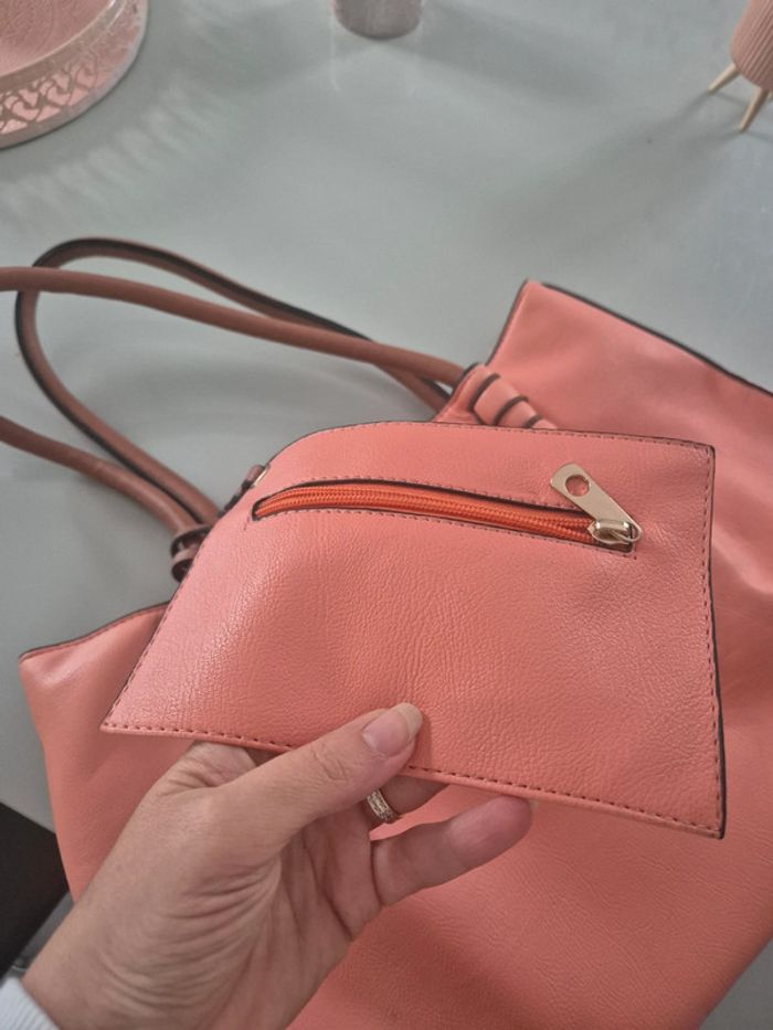 Joli sac à main corail et petite pochette - photo numéro 4