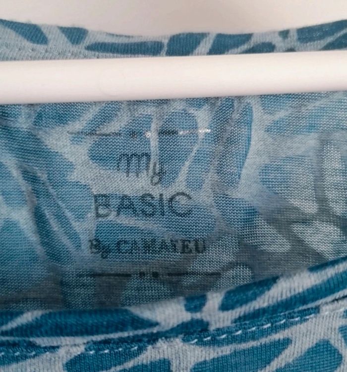 Tee-shirt basic taille S - photo numéro 4