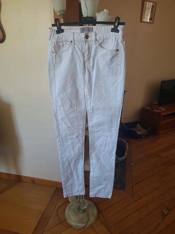 Jean blanc taille 40
