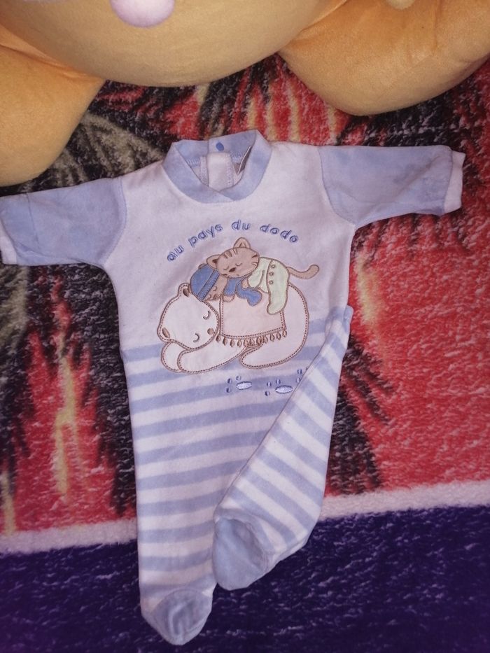 Pyjama - photo numéro 2