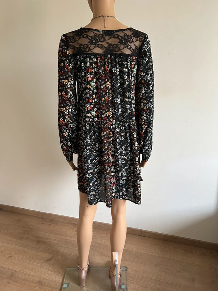 Robe fleurie à manches longues Only taille 34 jamais portée - photo numéro 9