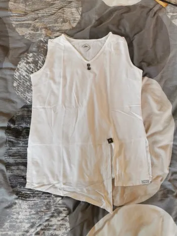 Débardeur blanc du nil taille 3
