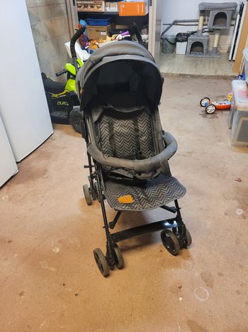 Lionelo Poussette canne