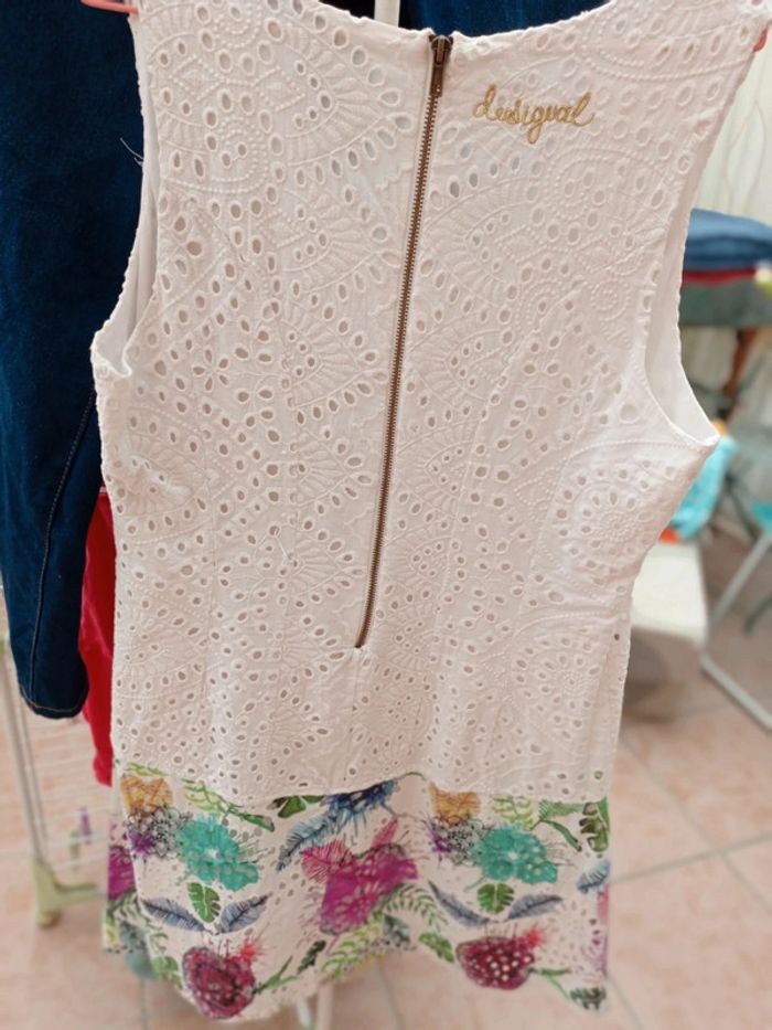 Robe blanche Desigual taille XL - photo numéro 4