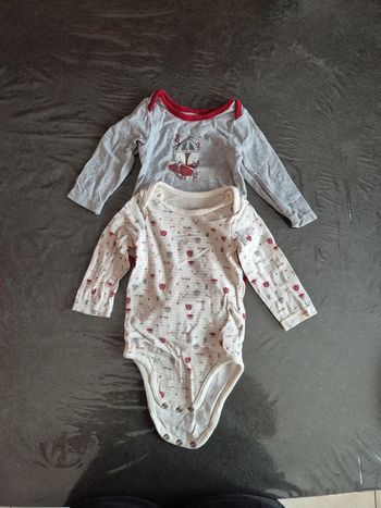 Lot 2 bodies manche longue viking 71cm