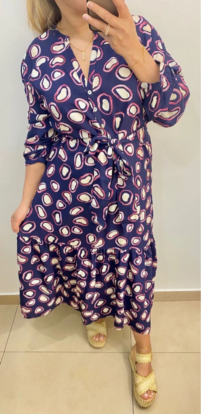 Jolie Robe Longue Imprimée Avec Ceinture Taille L - photo numéro 2