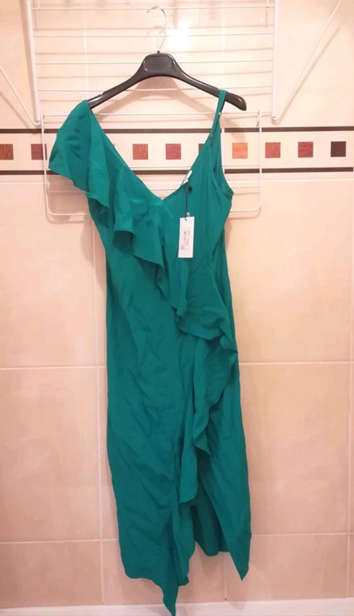 Robe neuve étiquetée T36 - V92B