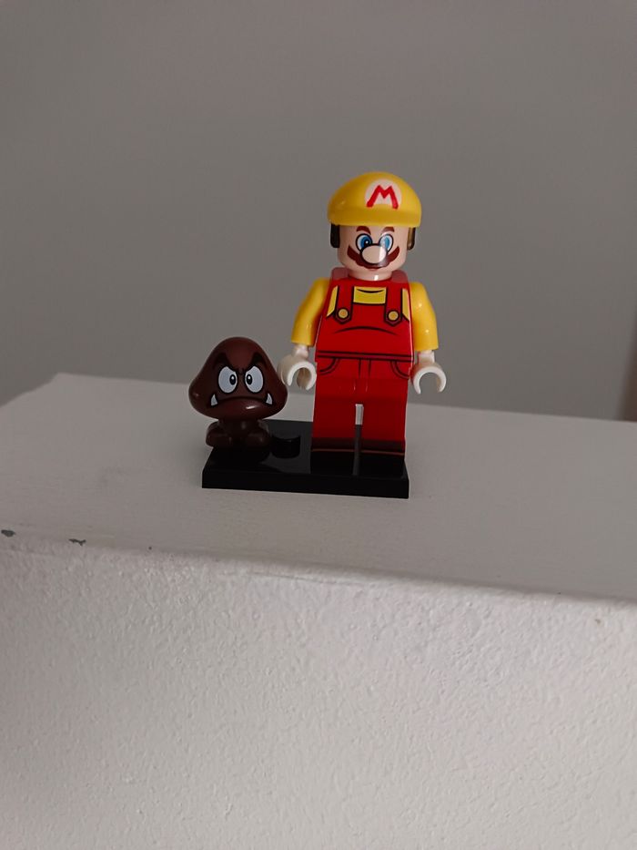 Petite figurine Mario