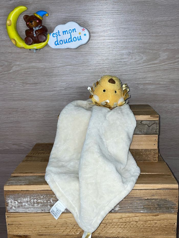 JEL99 doudou lion 🦁 jellycat - photo numéro 2