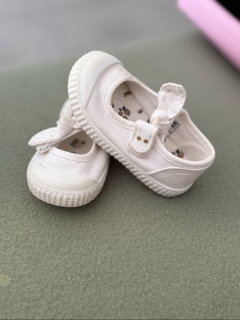 Chaussure semi ouverte