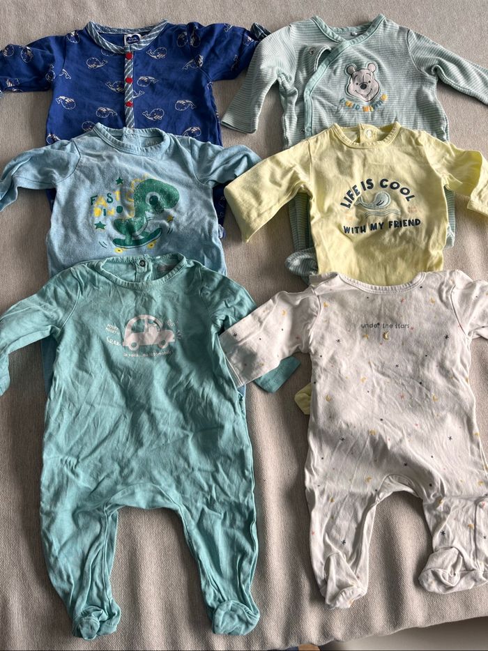 Pyjamas bébé 1 mois
