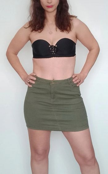 Mini jupe kaki basique taille 42