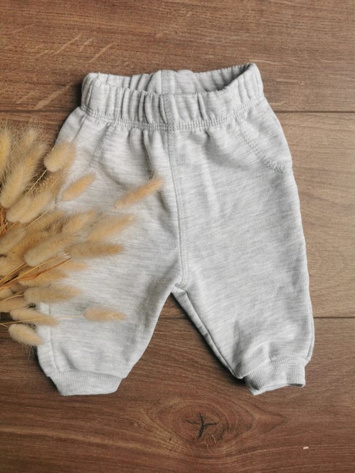 🌺Pantalon jogging gris 3mois Neuf