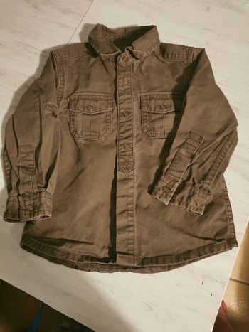 Belle chemise kaki