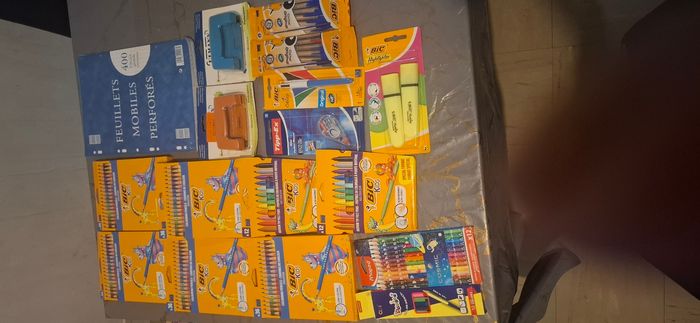 Lot fournitures scolaires - photo numéro 6