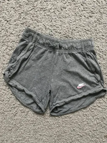 Short Nike
