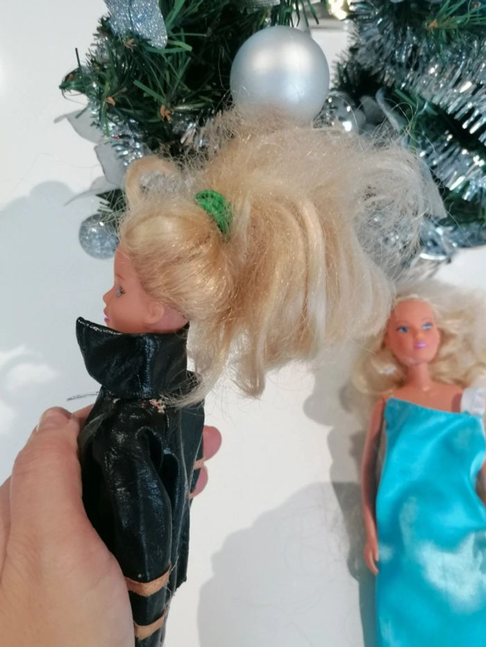 Lot 2 barbies 👧🏻 - photo numéro 7