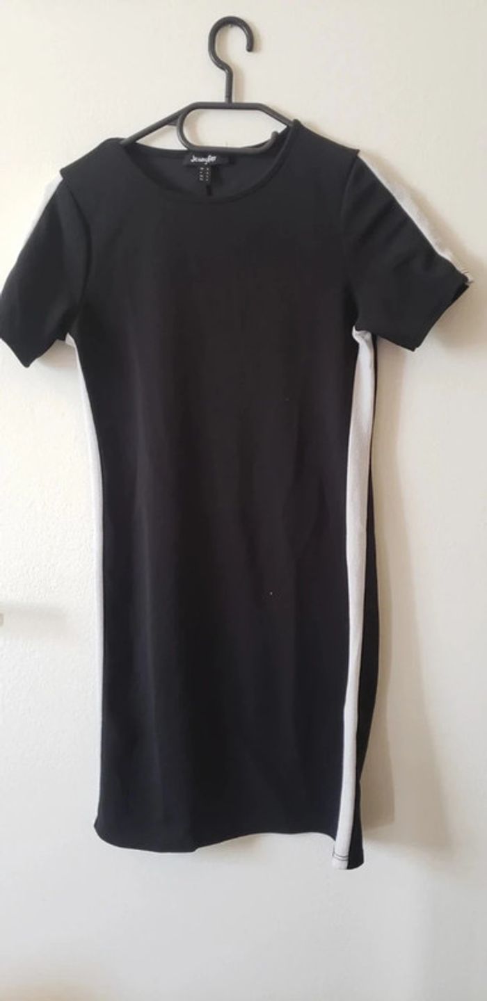 Robe jennyfer taille 36