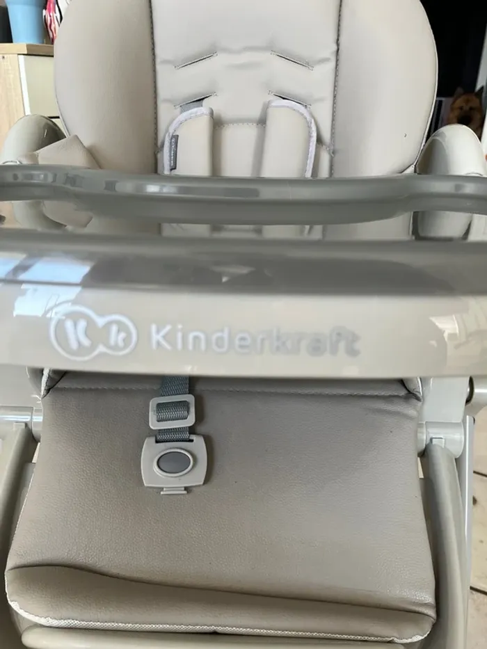 Chaise haute bébé yummy kinderkraft - photo numéro 2