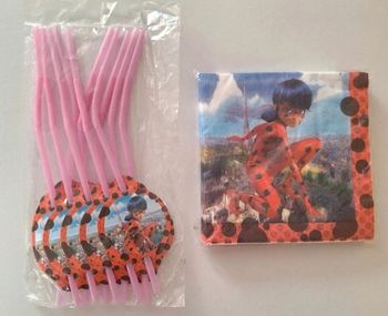 Pailles et serviettes en papier Miraculous