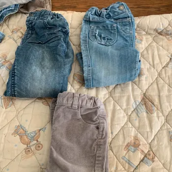 Lots pantalons 18 mois