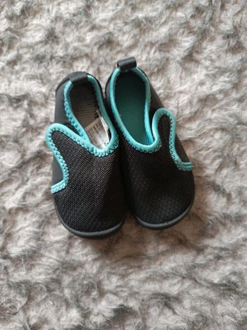 Chaussure chausson de danse decathlon noir neuve taille 22 sans étiquette non porté