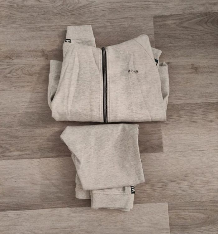 Ensemble garçon Hugo Boss en 12 ans - photo numéro 10