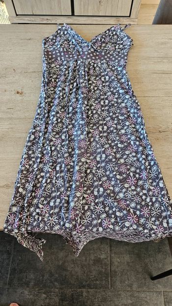 Jolie robe longue, légère, à bretelles, à.motifs, Cyrillus, taille 40
